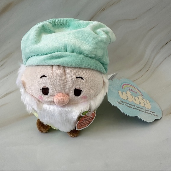 NEW Disney Ufufy Snow White Bashful Dwarf Apple Blossom Scented Plush Toy - Picture 1 of 2